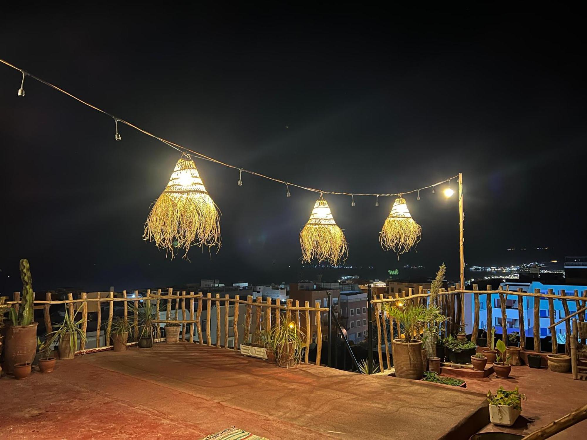 Hostel Berber Waves Surf House Tamraght Exterior foto