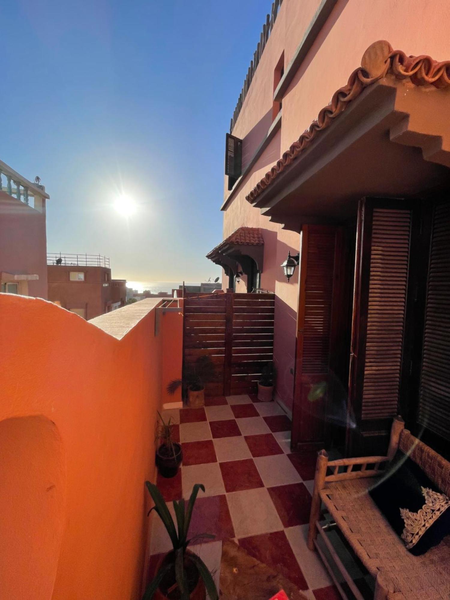 Hostel Berber Waves Surf House Tamraght Exterior foto