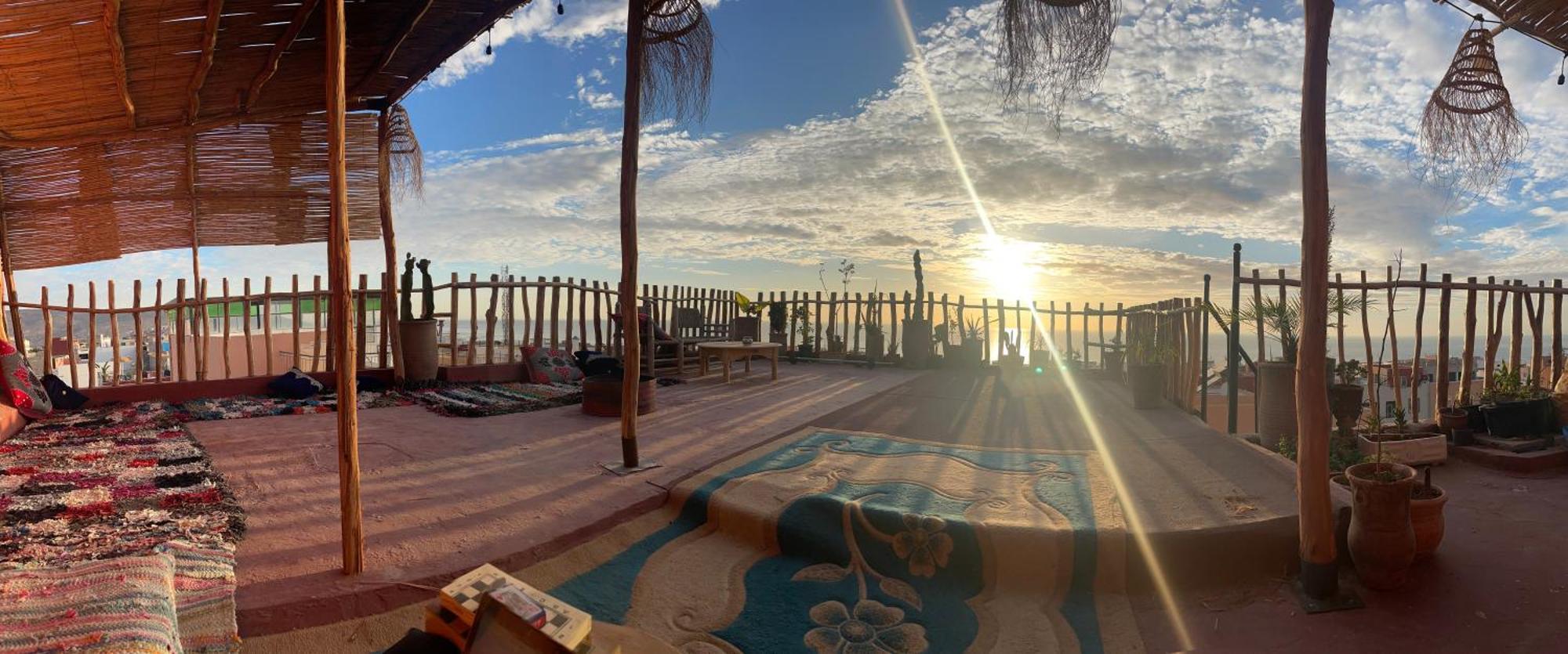 Hostel Berber Waves Surf House Tamraght Exterior foto
