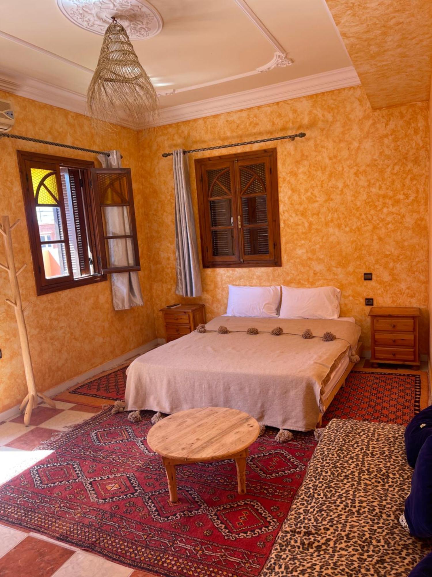 Hostel Berber Waves Surf House Tamraght Exterior foto
